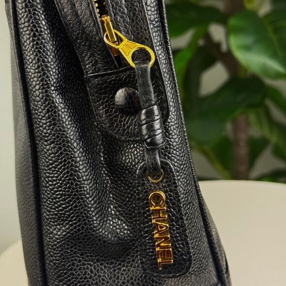 💎✨ Authentic CHANEL Triple COCO Chain Shoulder Bag - Picture 4 of 9